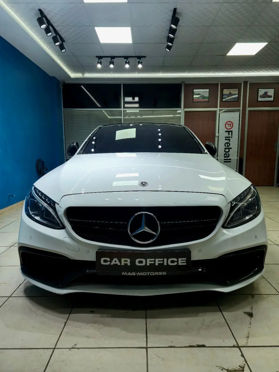 Mercedes C